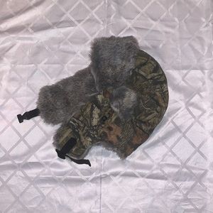 Furry snow hat camo